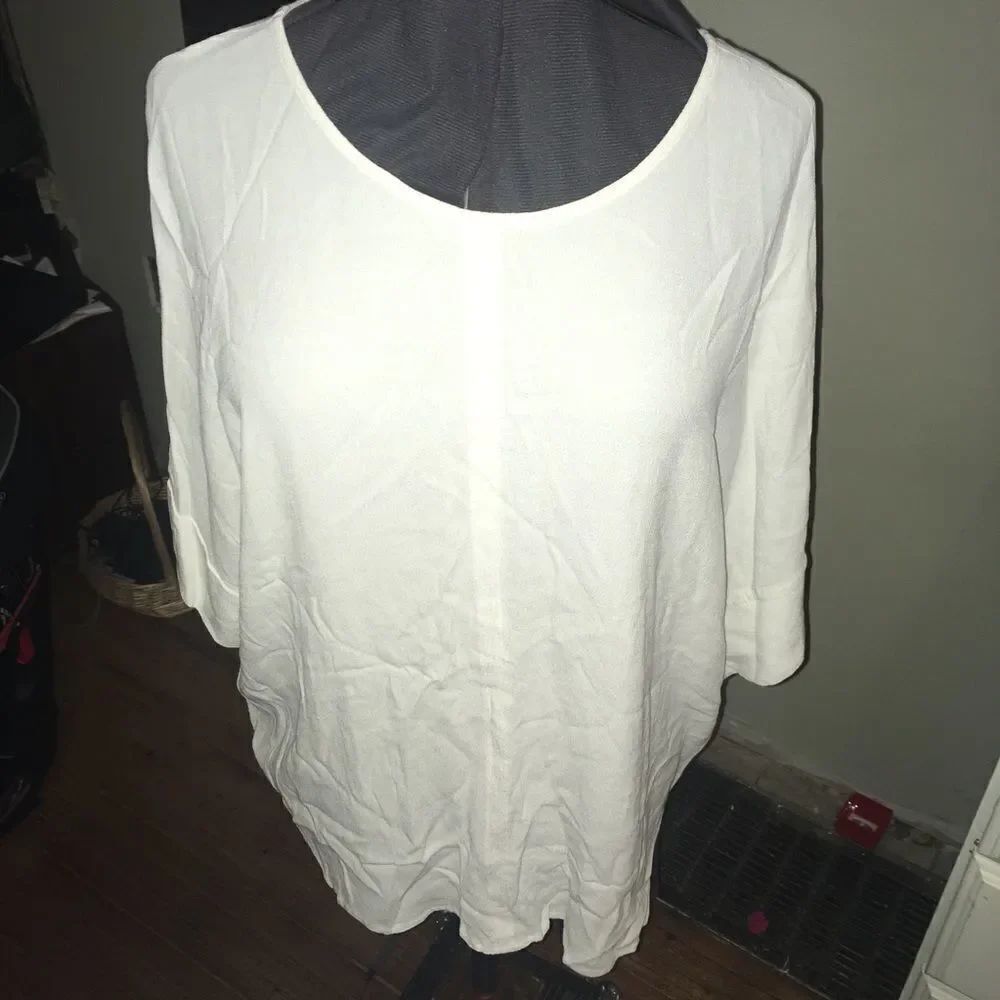 Lane Bryant 14/16 white blouse